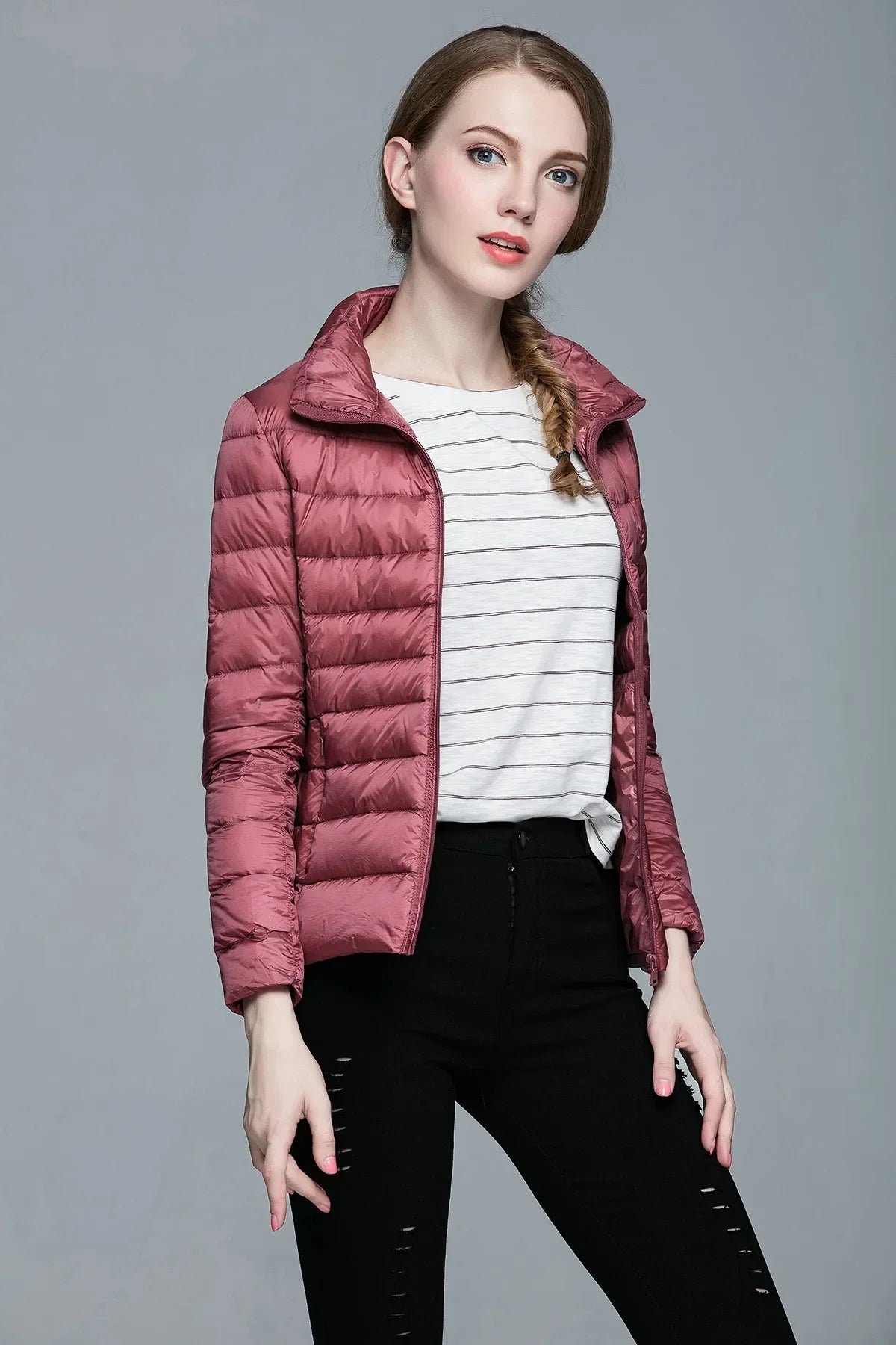 Chic Women’s Windproof Hooded Down Jacket