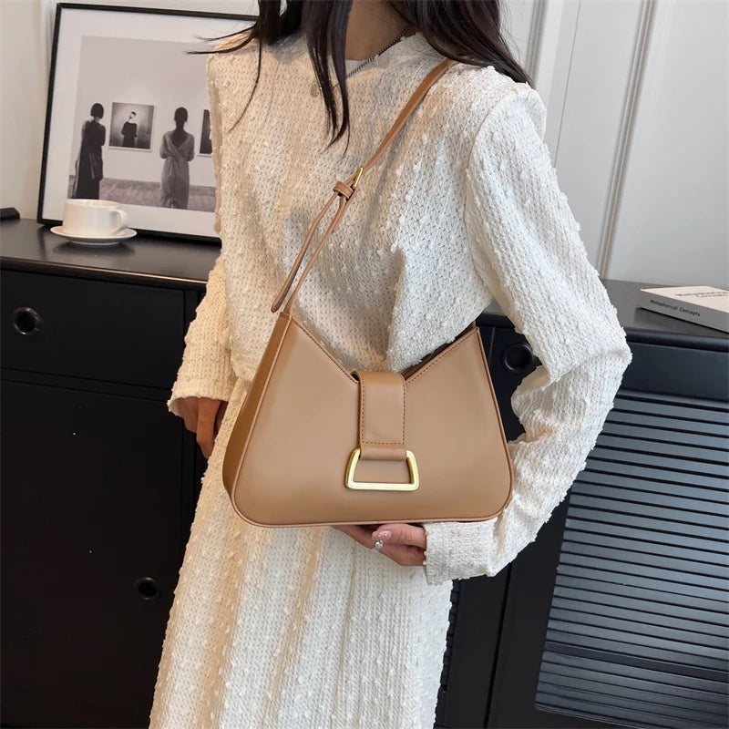 Trendy Small Leather Shoulder Bag